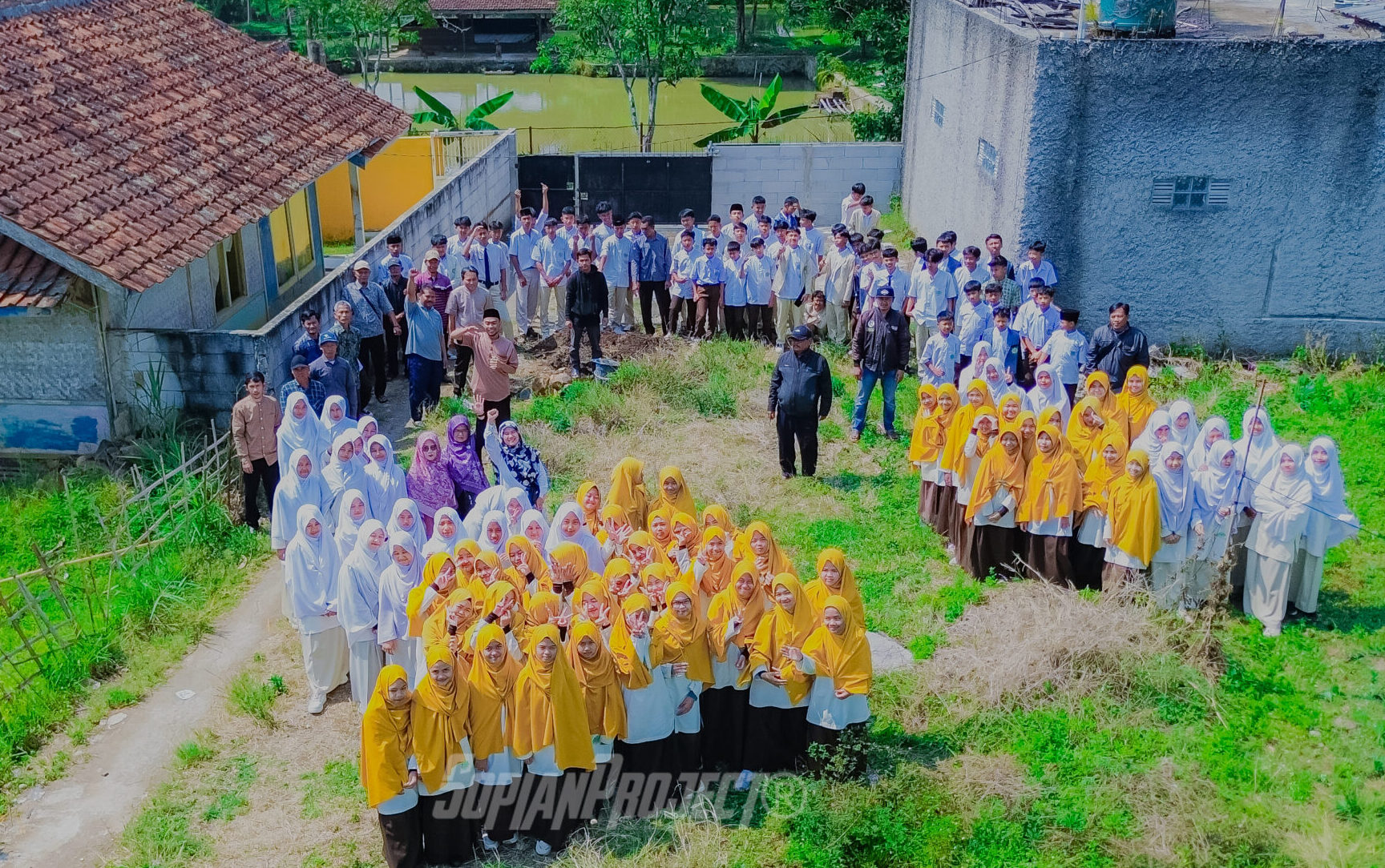 Peletakan Batu Pertama Pembangunan Lapang Serba Guna PPI 165 Arjasari