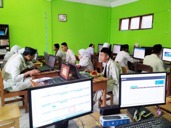 Lab Komputer